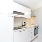 Apartament Saraje 896