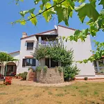 Apartament Saraje 896